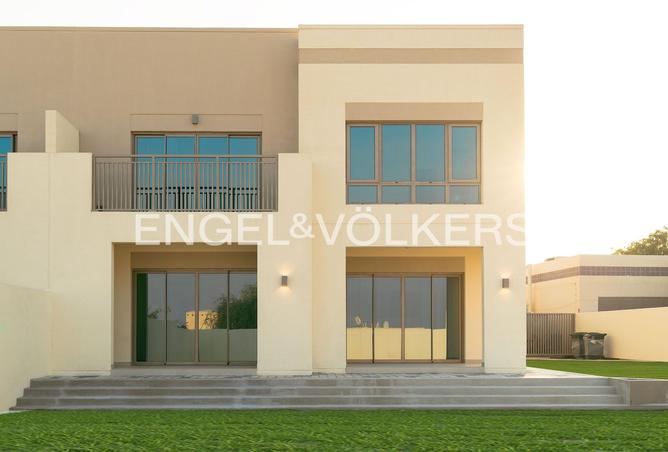 121103051 - Property Image 2