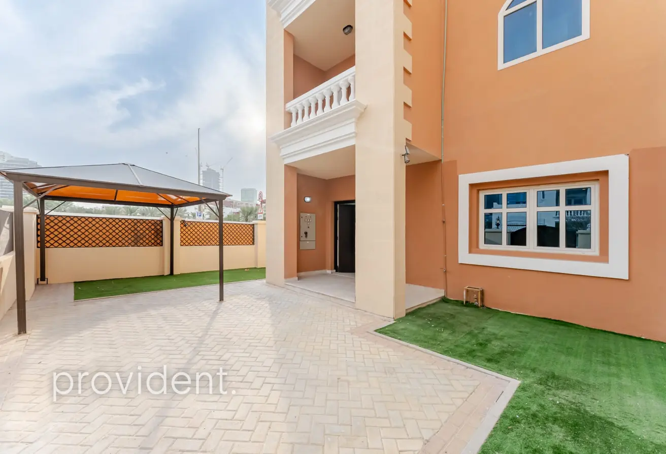 160979884 - Property Main Image