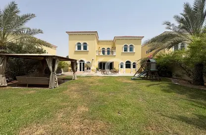 Villa - 3 Bedrooms - 4 Bathrooms for rent in District 5 - Jumeirah Park - Dubai