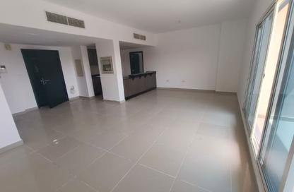 Apartment - 3 Bedrooms - 4 Bathrooms for rent in Tower 37 - Al Reef Downtown - Al Reef - Abu Dhabi