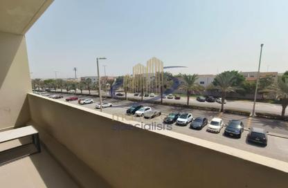 شقة - 3 - 4 للايجار في برج 37 - الريف داون تاون - الريف - أبوظبي شقة - 3 - 4 للايجار في برج 37 - الريف داون تاون - الريف - أبوظبي