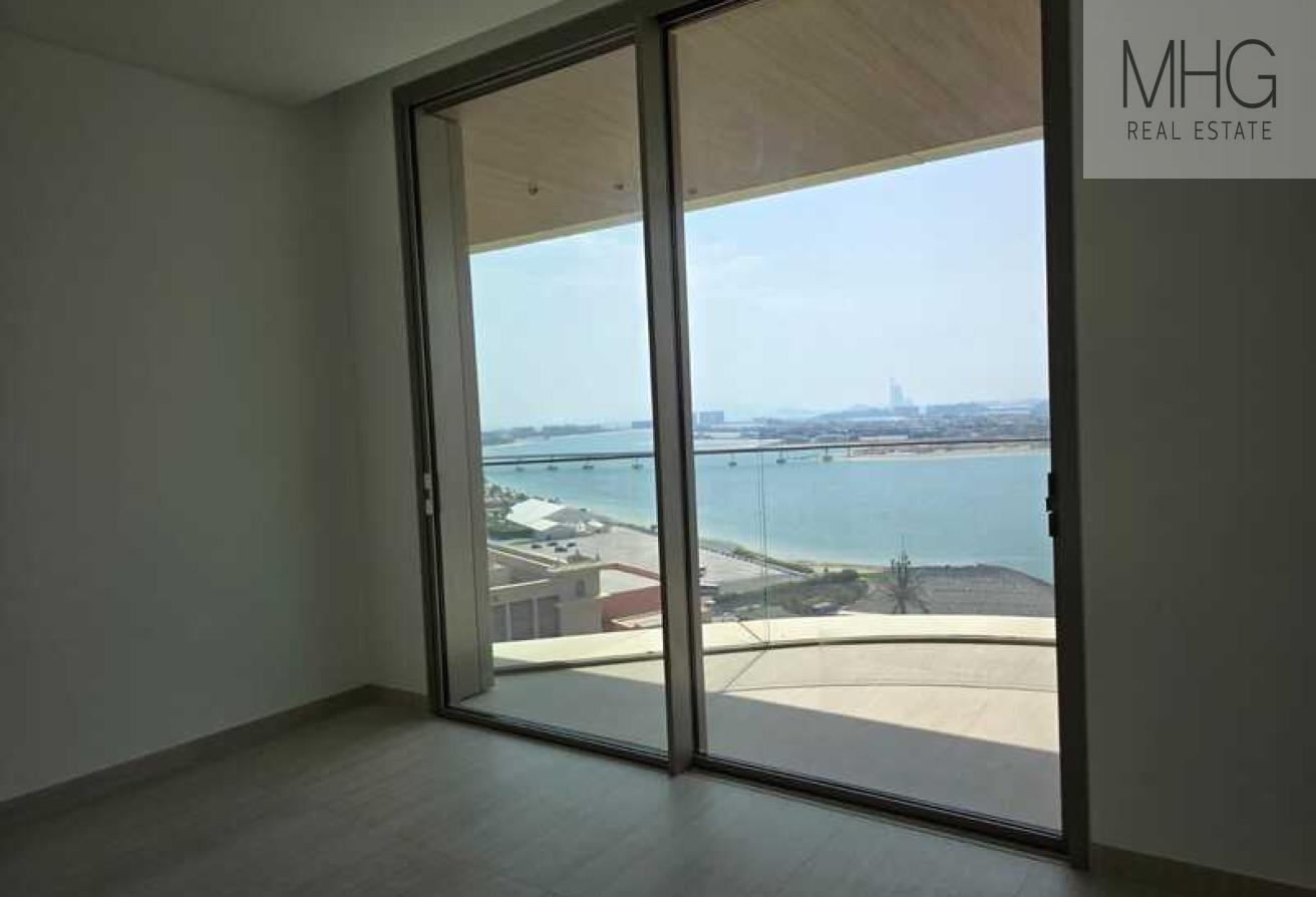Vacant | Panoramic Palm View | Ultra Luxurious photo 10
