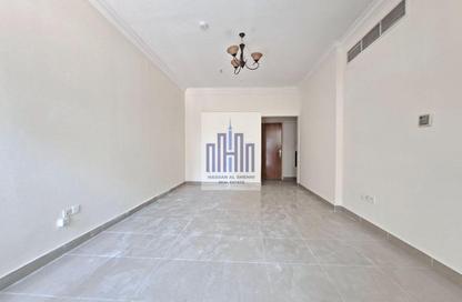 Apartment - 2 Bedrooms - 3 Bathrooms for rent in Muwaileh 29 Building - Muwaileh - Sharjah