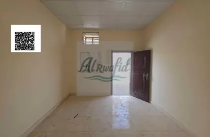 سكن عمال - استوديو - 8 حمامات للايجار في مبني علي موسى - الصجعة الصناعية - الصجعة - الشارقة سكن عمال - استوديو - 8 حمامات للايجار في مبني علي موسى - الصجعة الصناعية - الصجعة - الشارقة