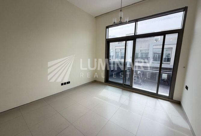 70709048 - صورة العقار 2