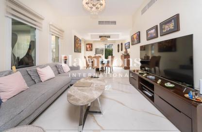 Townhouse - 3 - 3 for sale in Springs 15 - The Springs - Dubai