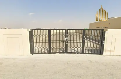 مستودع - استوديو للبيع في مبني علي موسى - الصجعة الصناعية - الصجعة - الشارقة