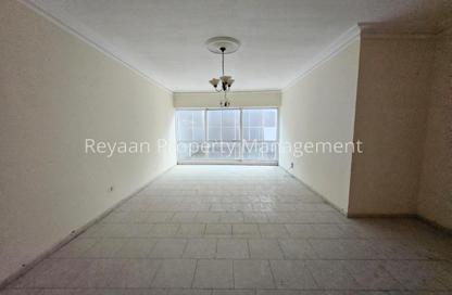Apartment - 2 - 2 for rent in Ibtikar 2 - Al Majaz 2 - Al Majaz - Sharjah