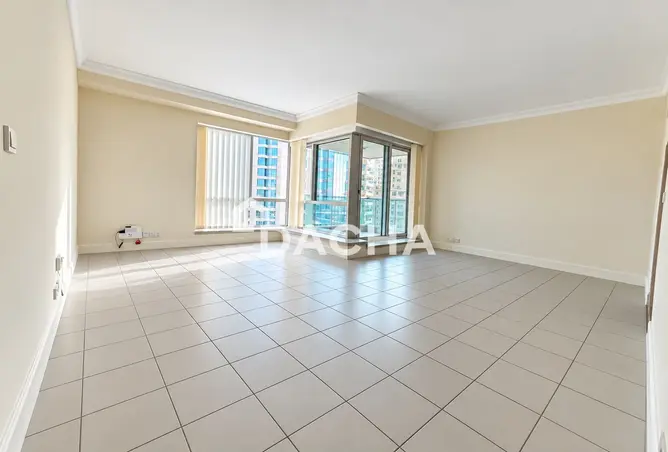 152381308 - Property Image 3