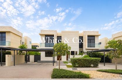 Villa - 3 Bedrooms - 5 Bathrooms for sale in The Field - Damac Hills - Dubai