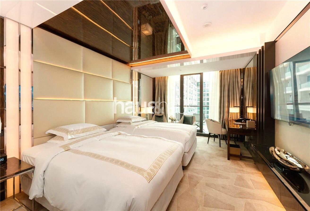 Presidential Suite | Stunning Views | Available photo 11
