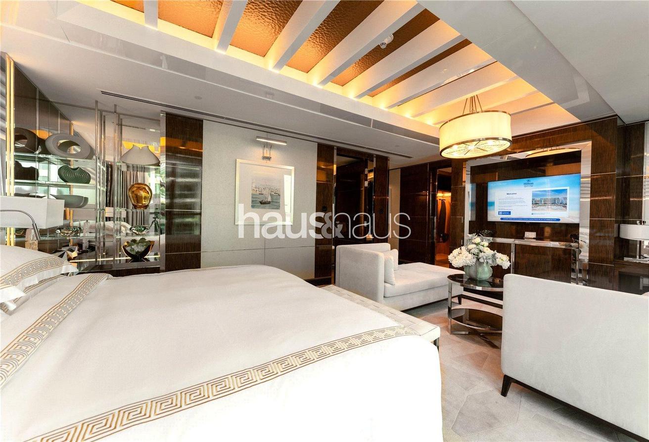 Presidential Suite | Stunning Views | Available photo 16