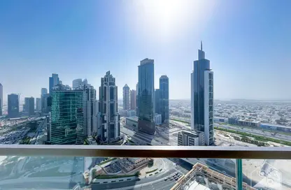 شقة - 2 غرف نوم - 2 حمامات للايجار في برج التاج - وسط مدينة دبي - دبي