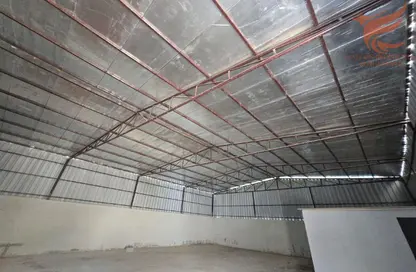 مستودع - استوديو - 1 حمام للايجار في الخران - رأس الخيمة