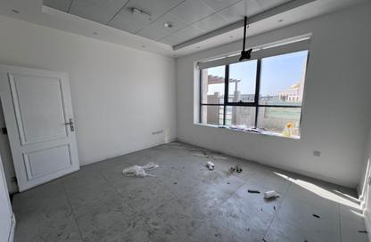 Villa - Studio - 4 Bathrooms for rent in Al Jurf 2 - Al Jurf - Ajman Downtown - Ajman