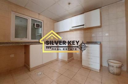 Apartment - 1 Bedroom - 2 Bathrooms for rent in Abu Shagara building - Abu shagara - Sharjah Apartment - 1 Bedroom - 2 Bathrooms for rent in Abu Shagara building - Abu shagara - Sharjah