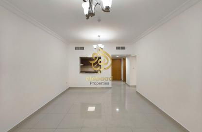 Apartment - 2 Bedrooms - 3 Bathrooms for rent in R01 - International City Phase 2 - Al Warsan 4 - Al Warsan - Dubai