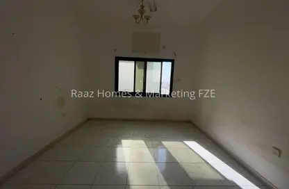 Apartment - 2 Bedrooms - 2 Bathrooms for rent in Al Nabaa Building - Al Naba'ah - Al Sharq - Sharjah