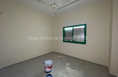 Apartment - 2 - 2 for rent in Al Nabaa Building - Al Naba'ah - Al Sharq - Sharjah Apartment - 2 - 2 for rent in Al Nabaa Building - Al Naba'ah - Al Sharq - Sharjah