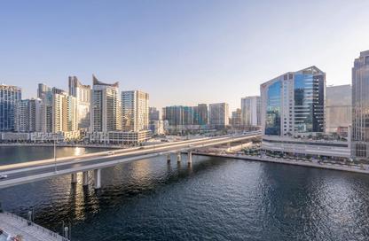 Apartment - 2 Bedrooms - 2 Bathrooms for rent in Damac Maison Prive B - Damac Maison Prive - Business Bay - Dubai