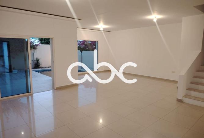 104679738 - Property Image 2