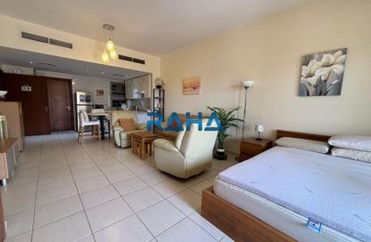 Apartment - Studio - 1 for rent in Golf Apartments - Al Hamra Village - Ras Al Khaimah
