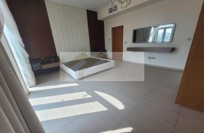 Villa - 4 Bedrooms - 5 Bathrooms for rent in District 9 - Jumeirah Park - Dubai