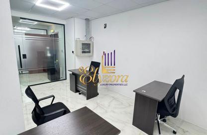 Business Centre - Studio - 4 for rent in Dubai Municipality - Al Muraqqabat - Deira - Dubai
