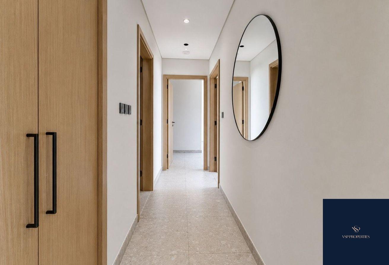 Golf Community Living, Spacious 2 BR, High Floor photo 5