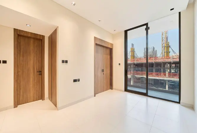 102826701 - Property Image 3