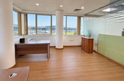 Office Space - Studio - 2 for rent in Sheikh Zayed Road - Dubai Office Space - Studio - 2 for rent in Sheikh Zayed Road - Dubai