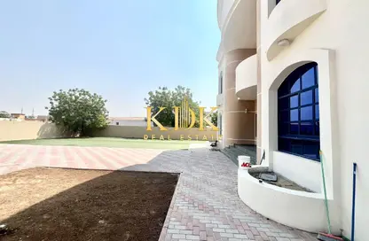 Villa - 4 Bedrooms - 6 Bathrooms for rent in Al Barsha 3 Villas - Al Barsha 3 - Al Barsha - Dubai