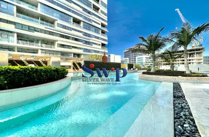 شقة - غرفة نوم - 2 حمامات للايجار في مساكن لامار - برج السيف - شاطئ الراحة - أبوظبي