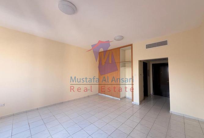 70702228 - صورة العقار 3