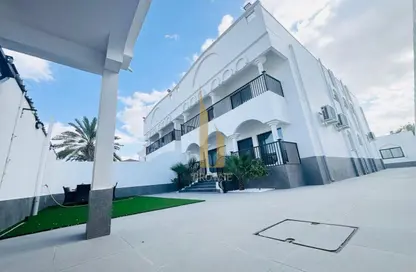 Villa - 6 Bedrooms - 6 Bathrooms for rent in Jumeirah 3 Villas - Jumeirah 3 - Jumeirah - Dubai