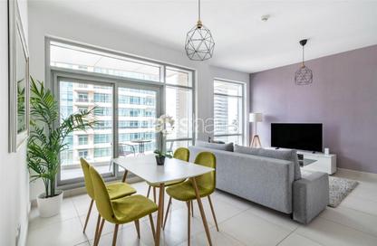 Apartment - 1 Bedroom - 2 Bathrooms for rent in The Lofts Central - The Lofts - Downtown Dubai - Dubai