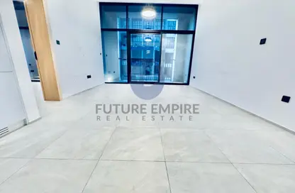 Apartment - 1 Bedroom - 2 Bathrooms for rent in Jumeirah Garden City - Al Satwa - Dubai