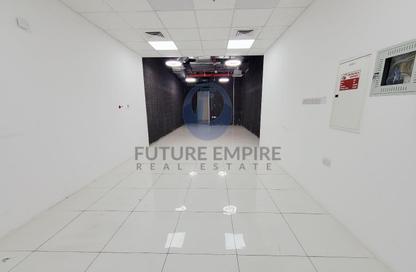 Shop - Studio - 1 Bathroom for rent in Oud Metha - Bur Dubai - Dubai