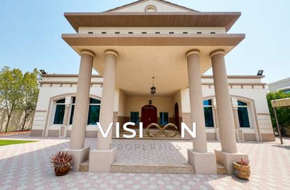 Villa - 4 Bedrooms - 6 Bathrooms for rent in Al Barsha 3 - Al Barsha - Dubai