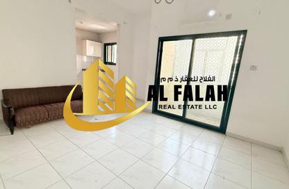 Apartment - Studio - 1 Bathroom for rent in Al Naba'ah - Al Sharq - Sharjah
