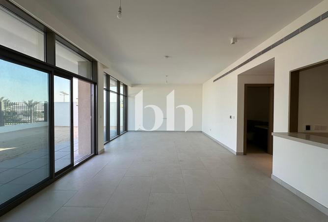 67432614 - Property Image 3