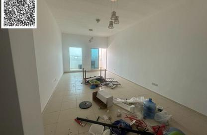 Apartment - 1 Bedroom - 2 Bathrooms for rent in Al Rashidiya Towers - Al Rashidiya - Ajman Downtown - Ajman