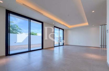 Villa - 6 - 7 for sale in The Magnolias - Yas Acres - Yas Island - Abu Dhabi