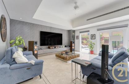 Villa - 5 Bedrooms - 6 Bathrooms for sale in Dubai Style - North Village - Al Furjan - Dubai
