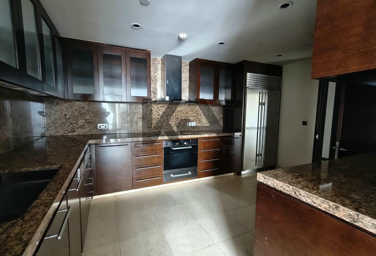 Study + Maid | Unfurnished | Very High Floor photo 7