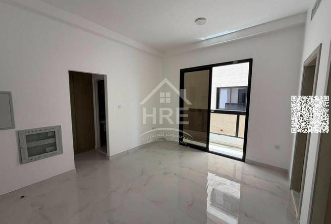 102007021 - Property Main Image