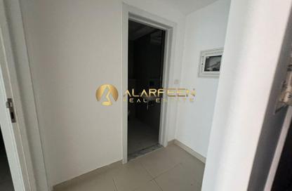 Apartment - 1 Bedroom - 2 Bathrooms for rent in Oxford Building - District 14 - Jumeirah Village Circle - Dubai