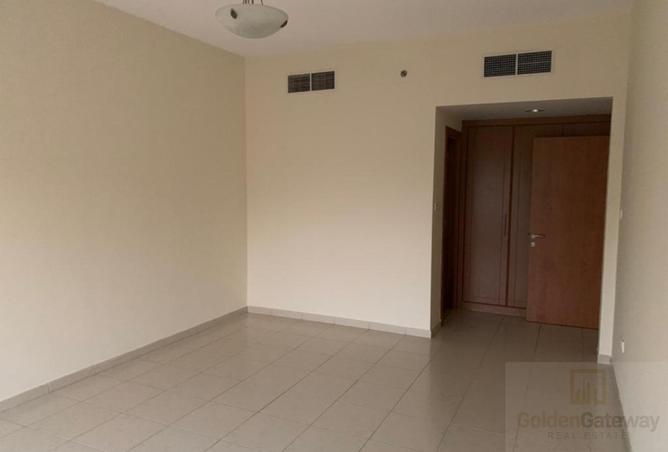 81950935 - Property Image 2