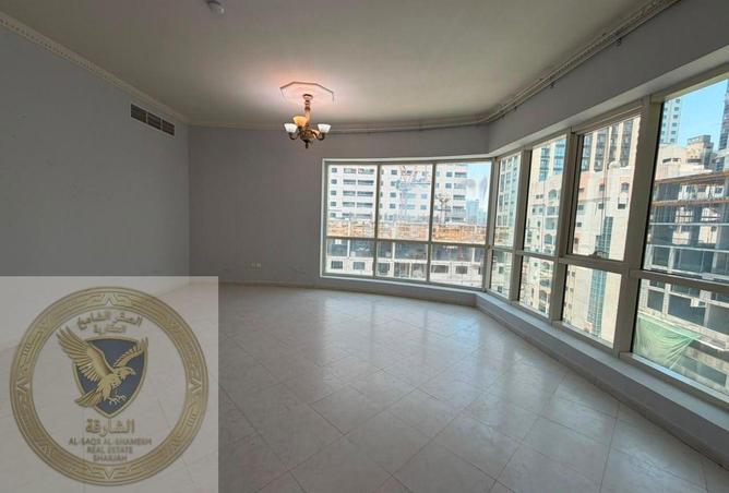 114182438 - Property Main Image