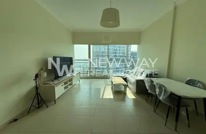 Apartment - 1 Bedroom - 1 Bathroom for rent in Mayfair Tower - Business Bay - Dubai
